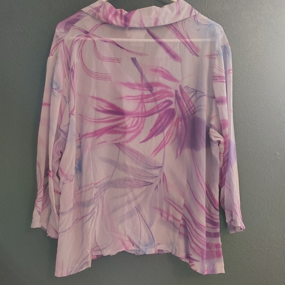 Women's Lavender and Pink silk Button-Down Shirt - Picture 6 of 6